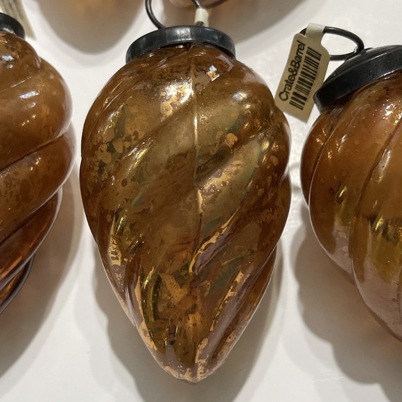 NWT Crate And Barrel Christmas‎ Ornament 3\